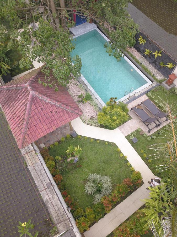 Rosseno Villa Yogyakarta Eksteriør bilde