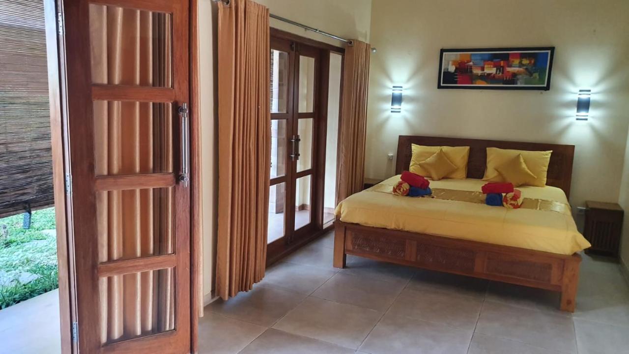 Rosseno Villa Yogyakarta Eksteriør bilde