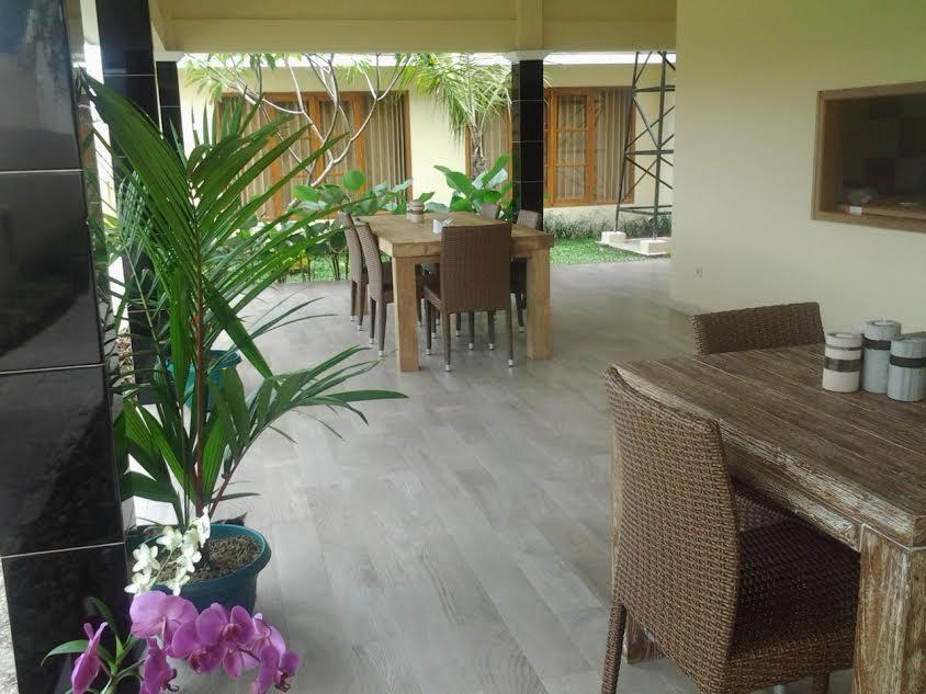 Rosseno Villa Yogyakarta Eksteriør bilde