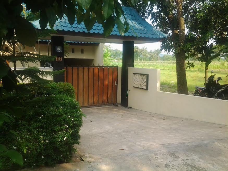 Rosseno Villa Yogyakarta Eksteriør bilde