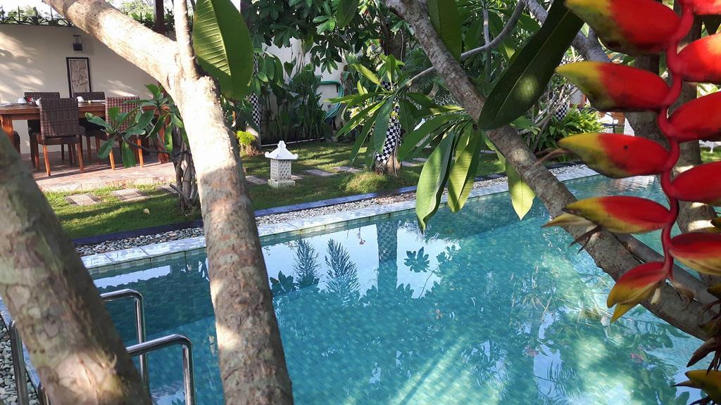 Rosseno Villa Yogyakarta Eksteriør bilde