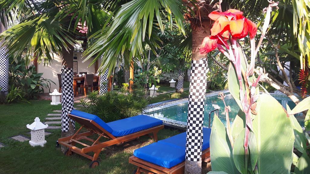 Rosseno Villa Yogyakarta Eksteriør bilde