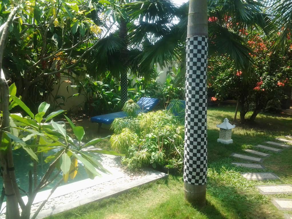 Rosseno Villa Yogyakarta Eksteriør bilde